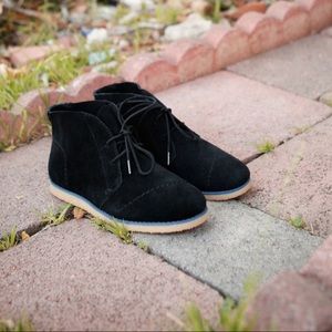 Tom’s Mateo Women’s Chukka Boot, Sz 9